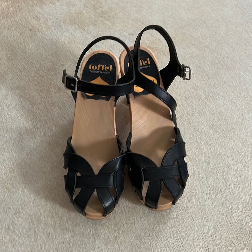 Swedish Hasbeens Sky High Black Heels NWOT